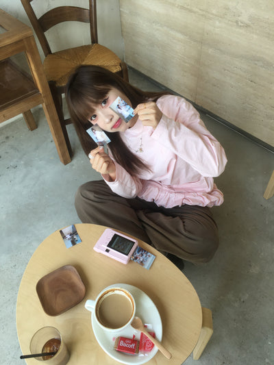 Capture and Print Every Moment Instantly: A Closer Look at the HPRT Z1 Instant Camera